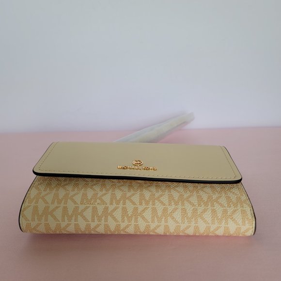 MICHAEL KORS Jet Set Charm Signature Colorblock LG Flap Phone Wristlet/Wallet ⭐ - Picture 10 of 16